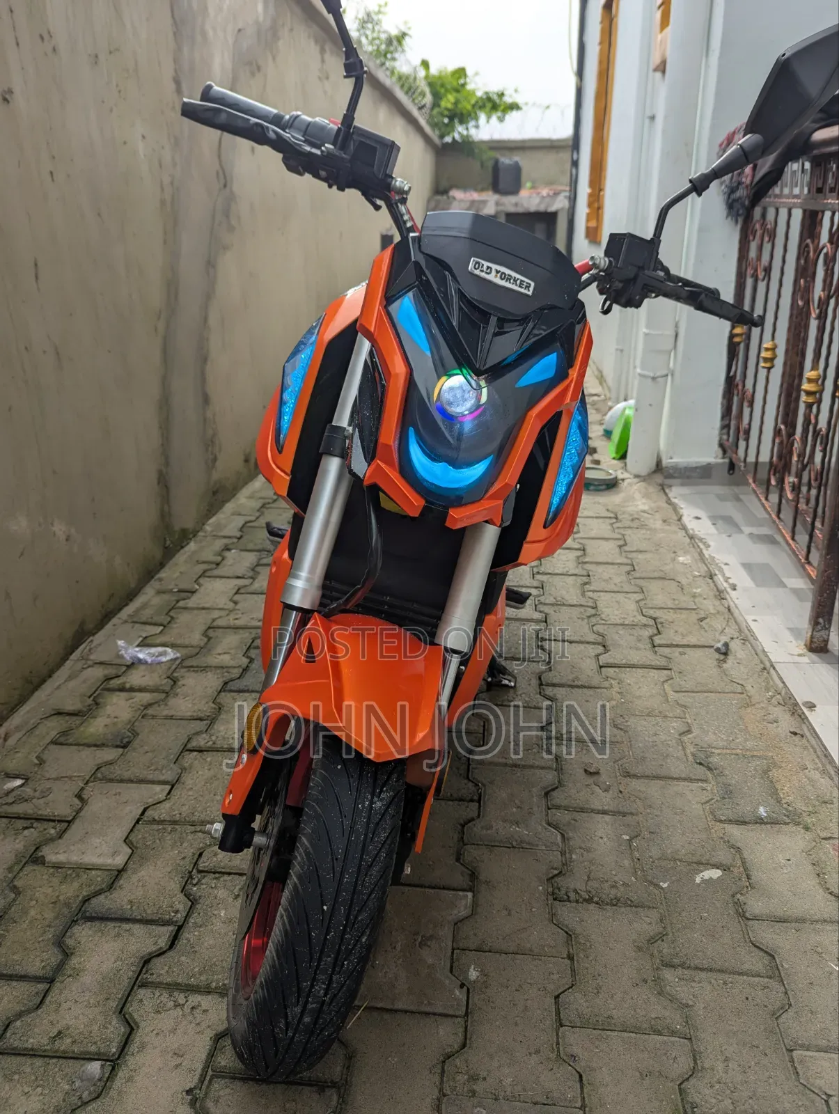 Motorcycle 2025 Orange