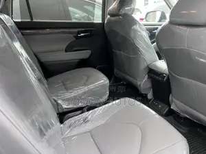 Toyota Highlander 2020 Burgundy