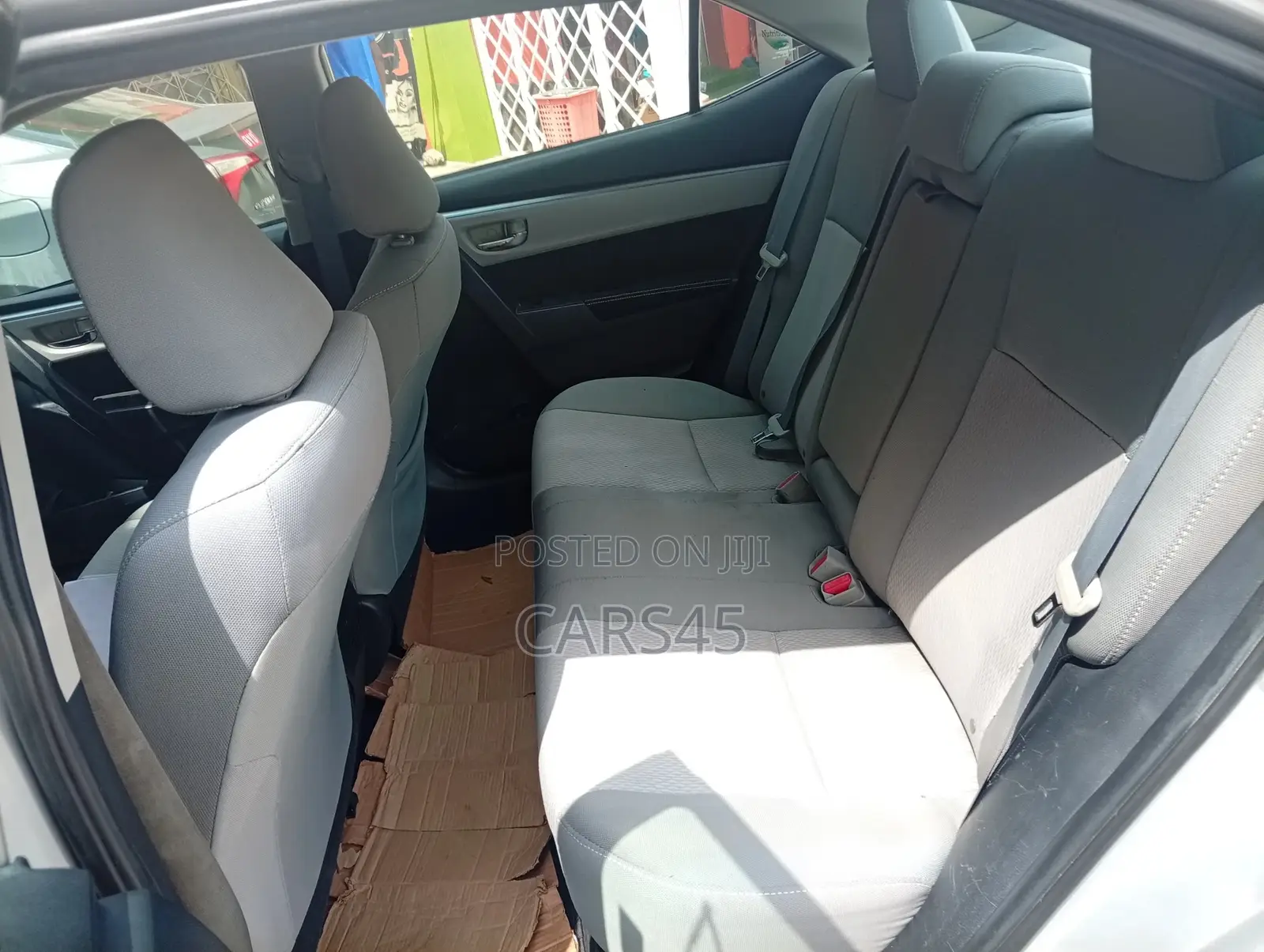 Toyota Corolla 2015 Silver