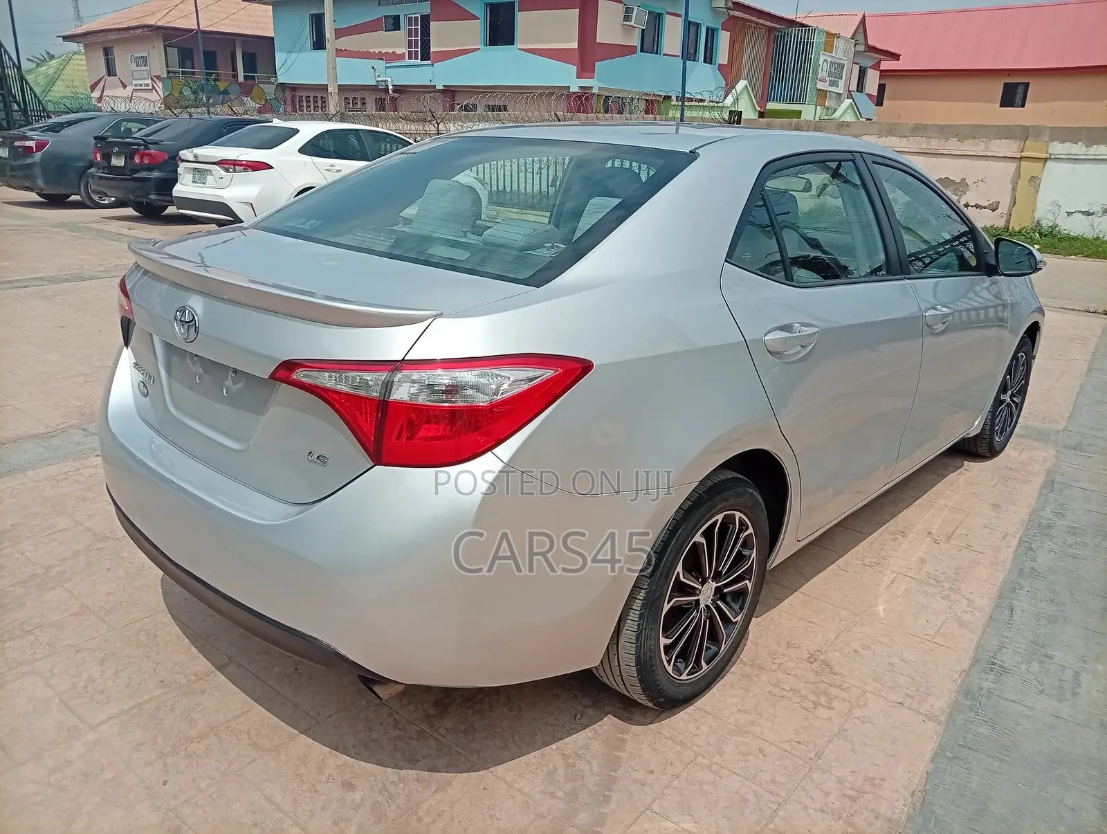 Toyota Corolla 2015 Silver