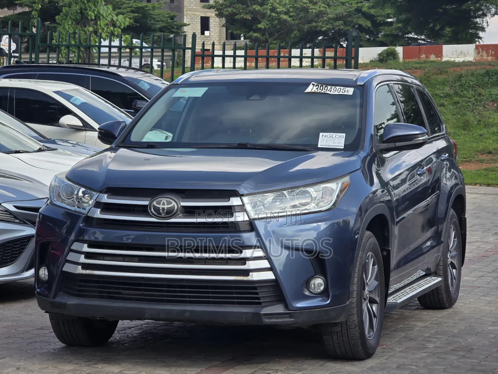 Toyota Highlander 2018 Blue