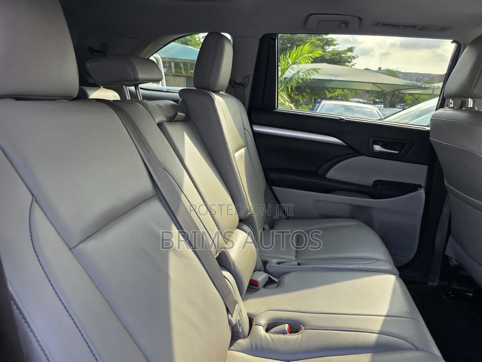 Toyota Highlander 2018 Blue