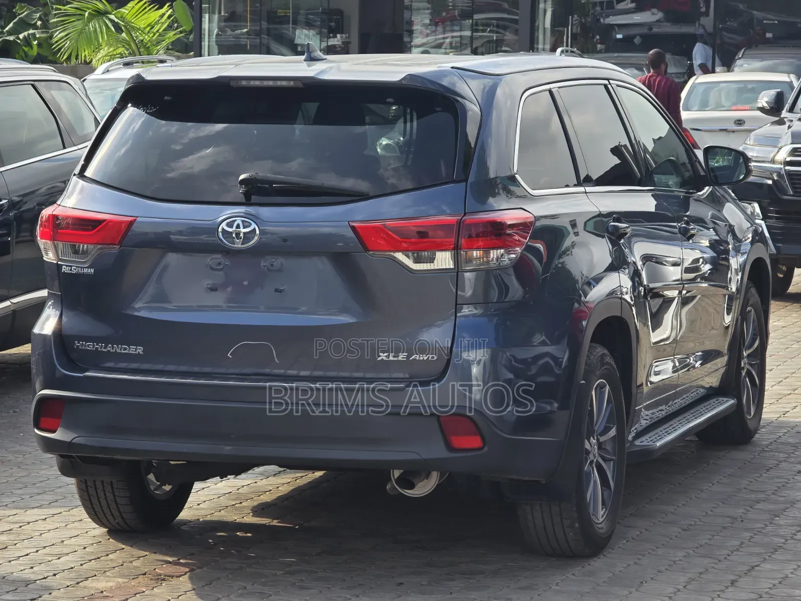 Toyota Highlander 2018 Blue