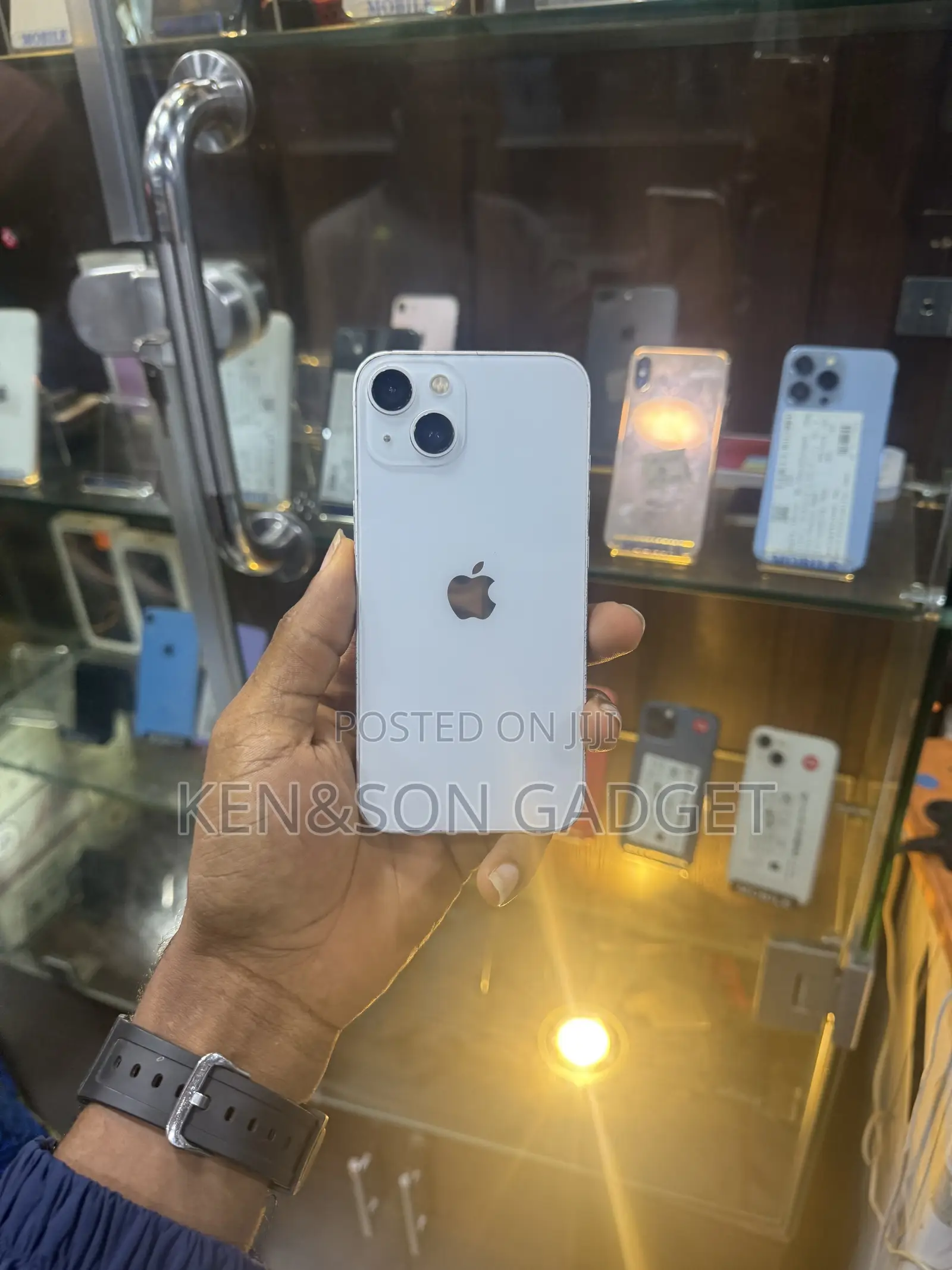 Apple iPhone 13 128 GB White