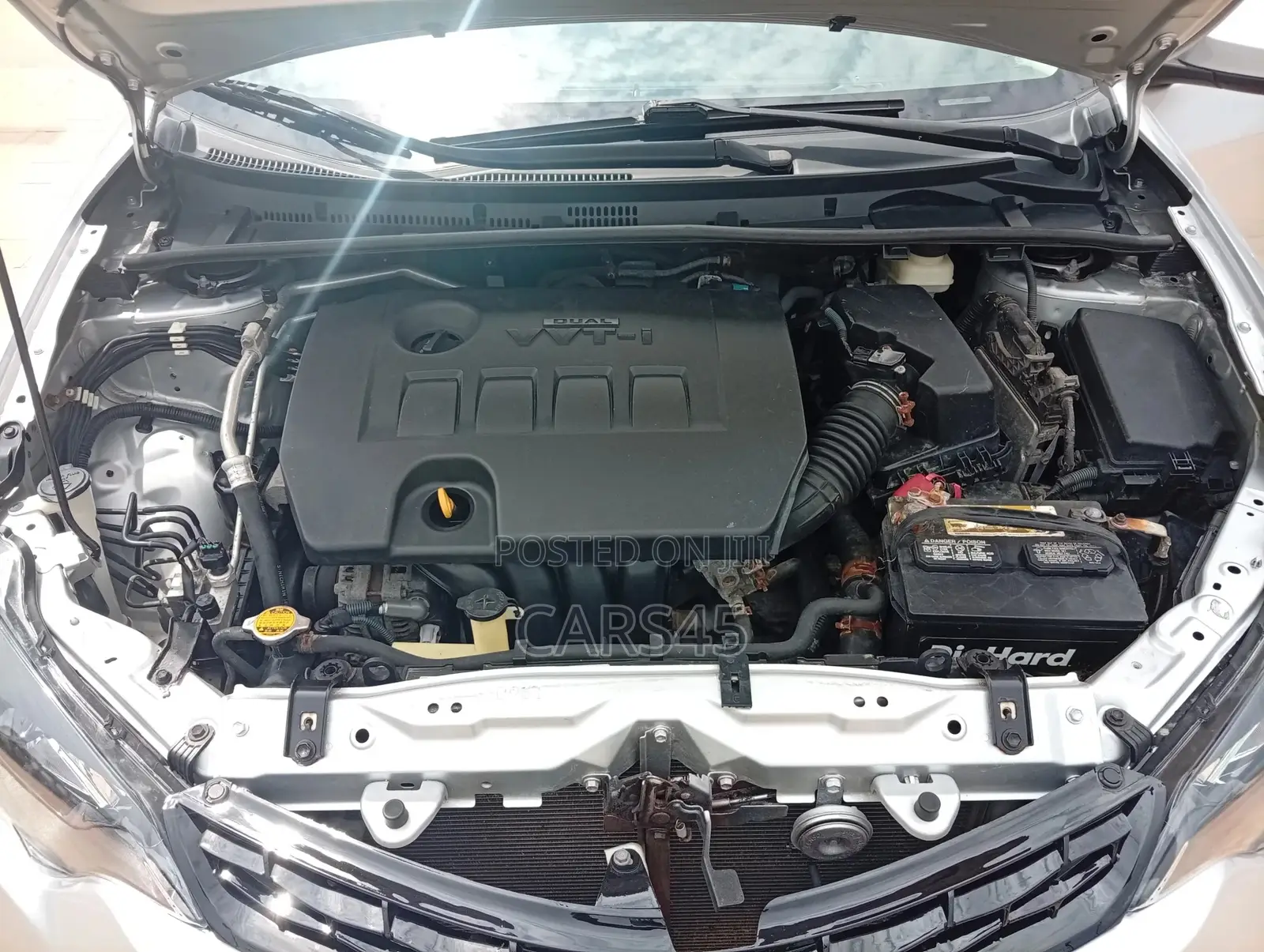 Toyota Corolla 2015 Silver