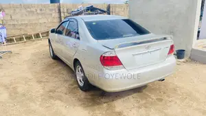 Toyota Camry SE 4dr Sedan (2.4L 4cyl 5A) 2006 Silver