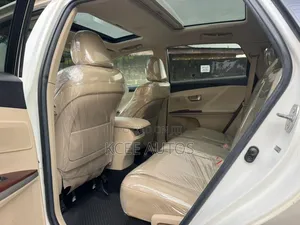 Toyota Venza 2011