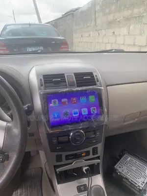 2007-2011 Toyota Corolla Android System Navigation + Reverse Camera