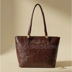 Fashionable Tote Bags