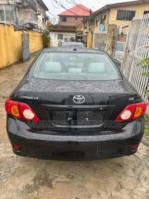 Toyota Corolla 2011 Black