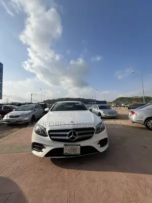 Mercedes-Benz 300E 2017 White