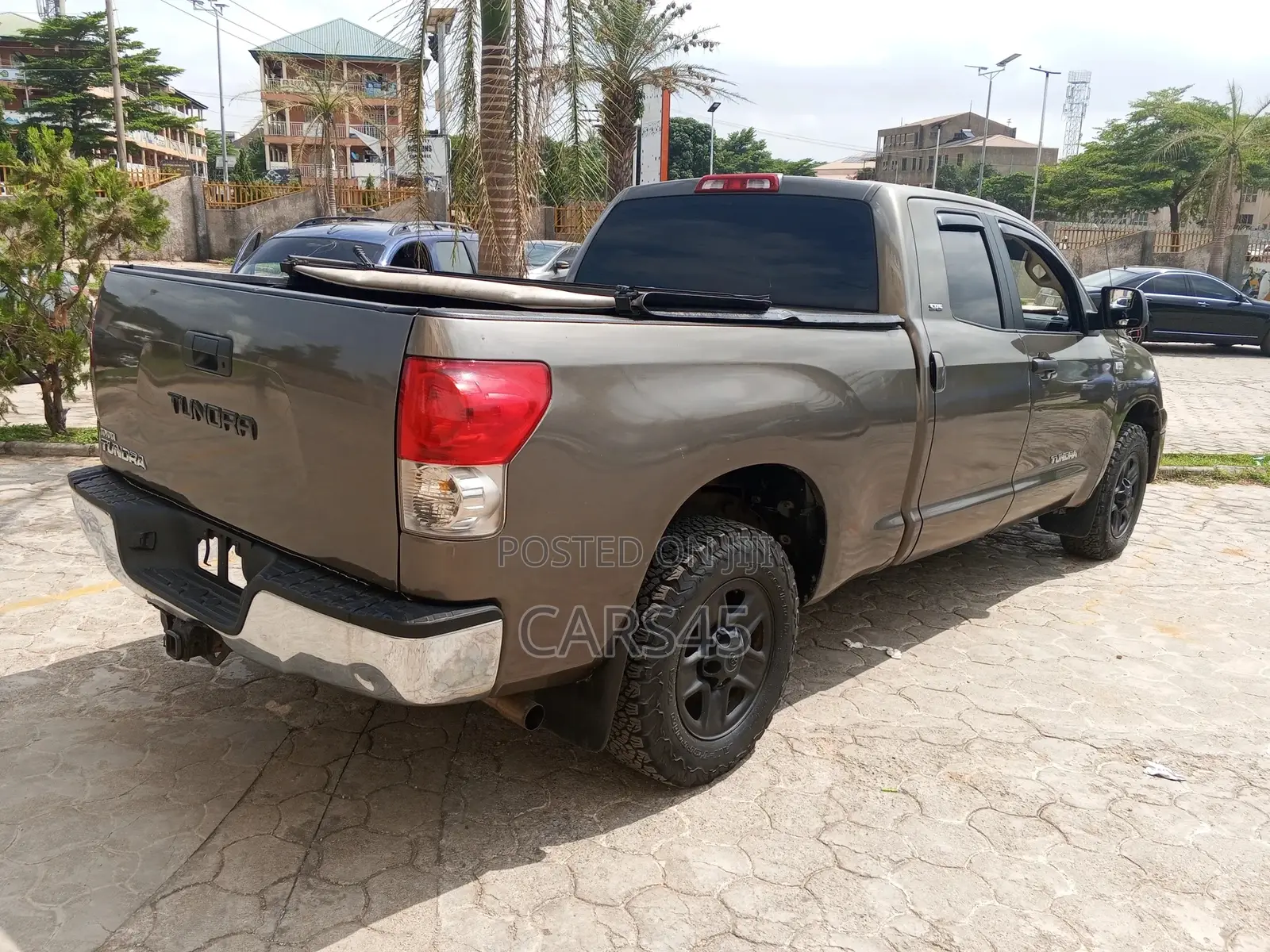 Toyota Tundra 2008 Gray