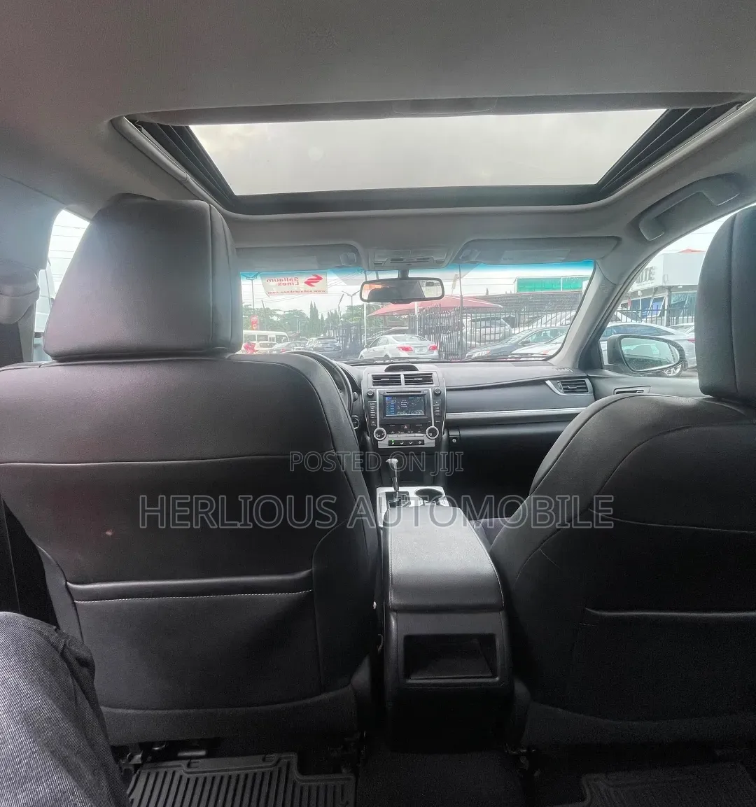 Toyota Camry 2012 Red