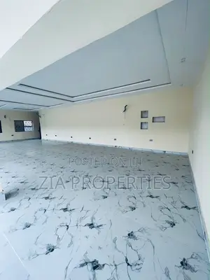 Commercial Space for Lease( Upstairs )