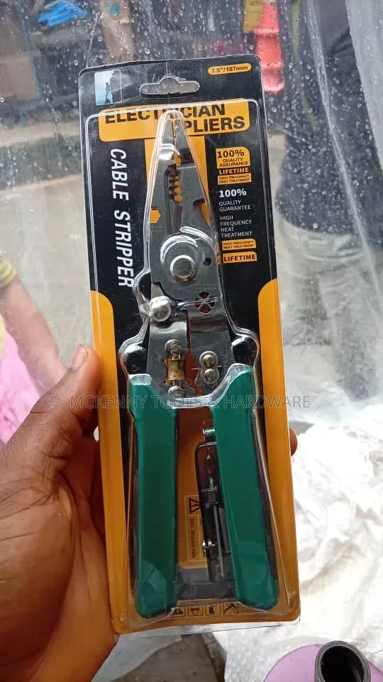 Multifunctional Folding Wire Stripper Electrician Pliers