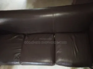 Sofa/ Couch