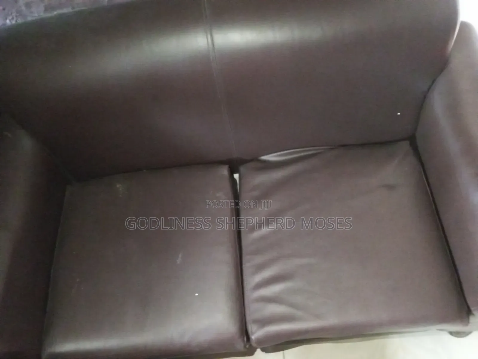 Sofa/ Couch