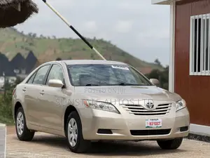 Toyota Camry 2007 Gold