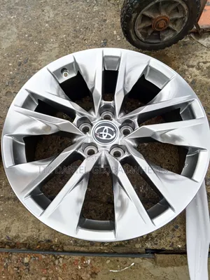18 Inch Rim Pencil Color for Toyota Highlander and Ram 4