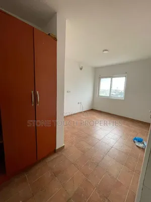 3bdrm Block of Flats in Prime Water Garden, Ikate for rent