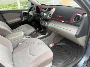 Toyota RAV4 2008 Blue