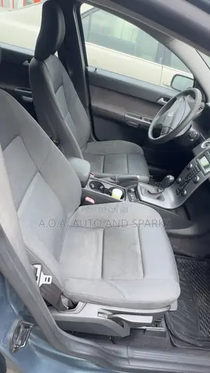 Volvo V50 2010 Gray