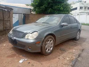Mercedes-Benz C240 2005 Gray