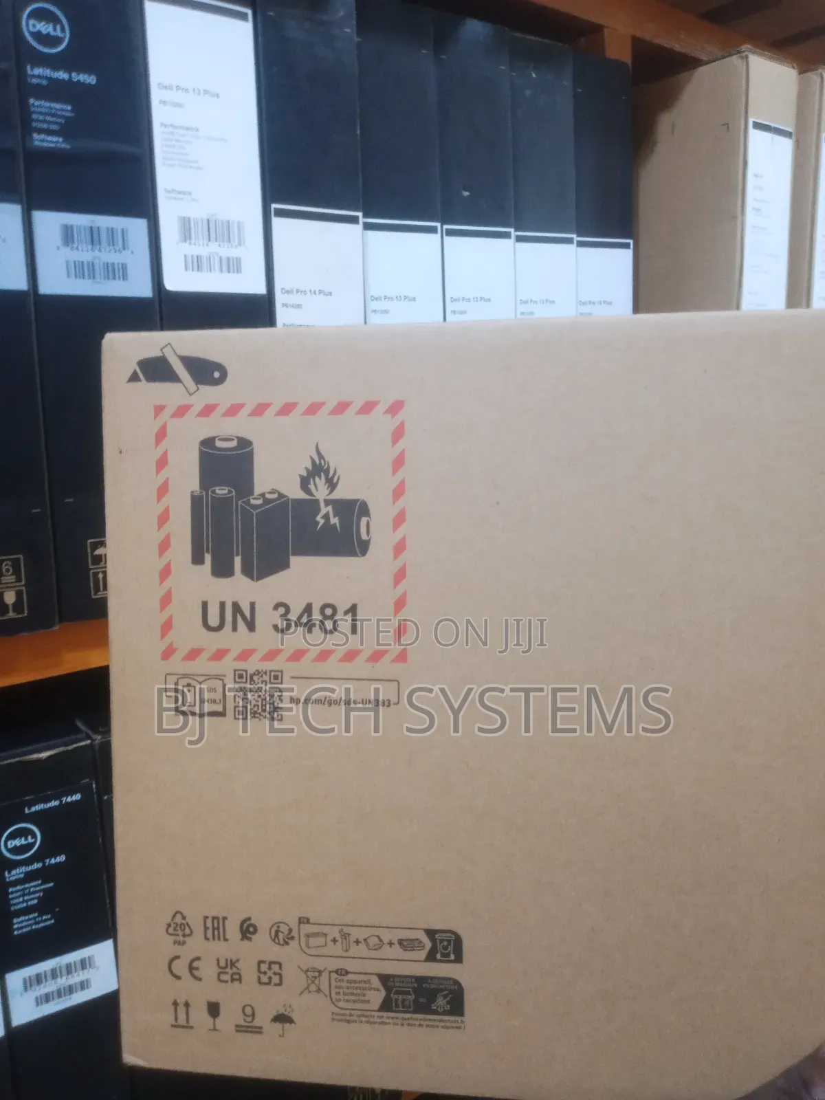 New Laptop HP 250 G10 8GB Intel Core i5 SSD 512GB