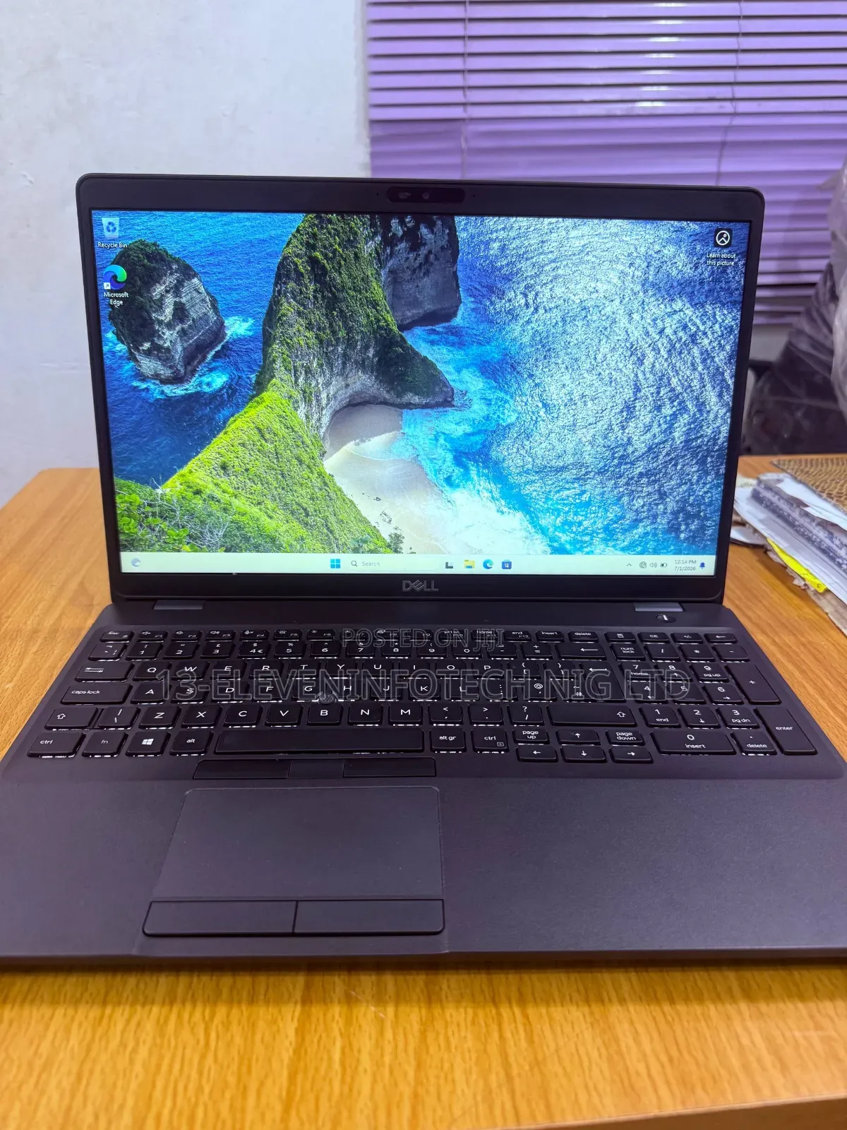 Laptop Dell Latitude 5500 8GB Intel Core i3 SSD 256GB