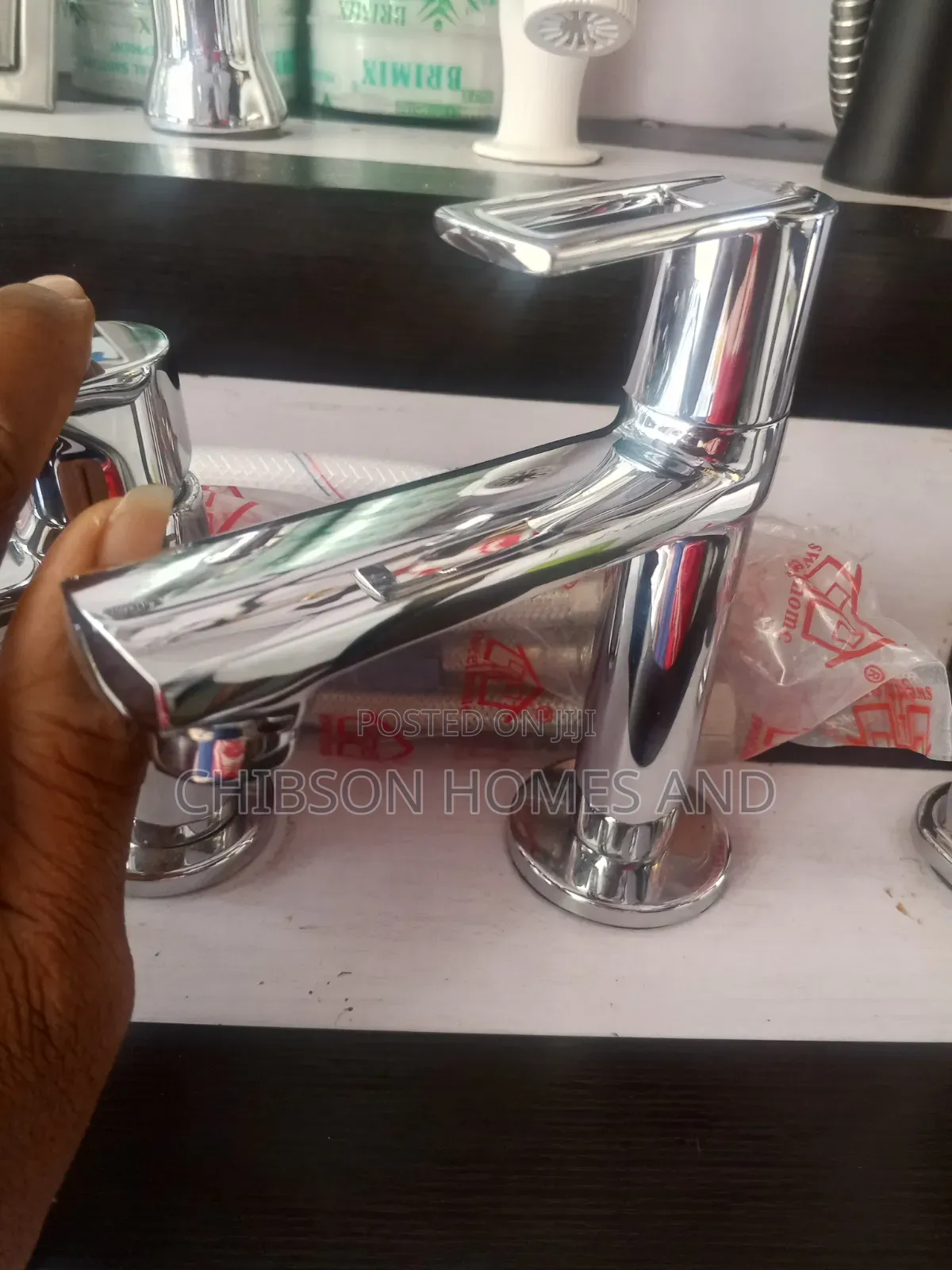 Luxury Chrome Basin Tap Description: