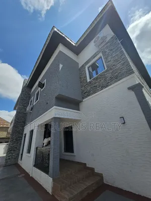 Furnished 6bdrm Duplex in Hra, Ilorin South for sale
