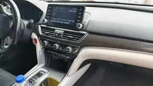 Honda Accord 2018 Red