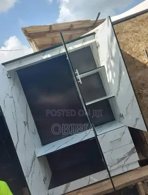 3 Door Wardrobe (Pay on Delivery)
