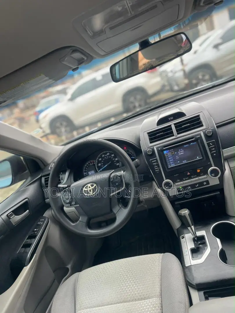 Toyota Camry 2012 Blue