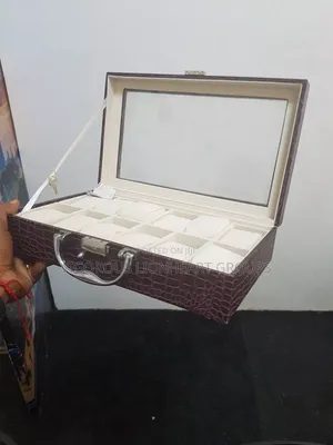 12 Grid Watch Box