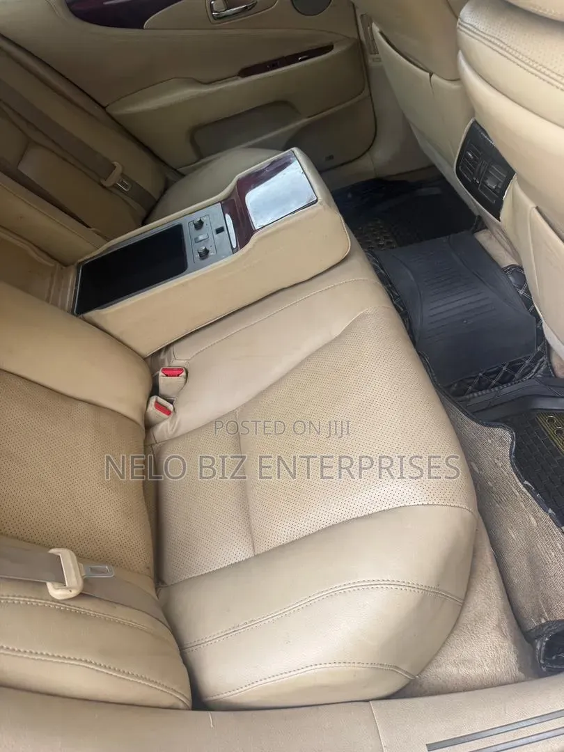 Lexus LS 2008 Black