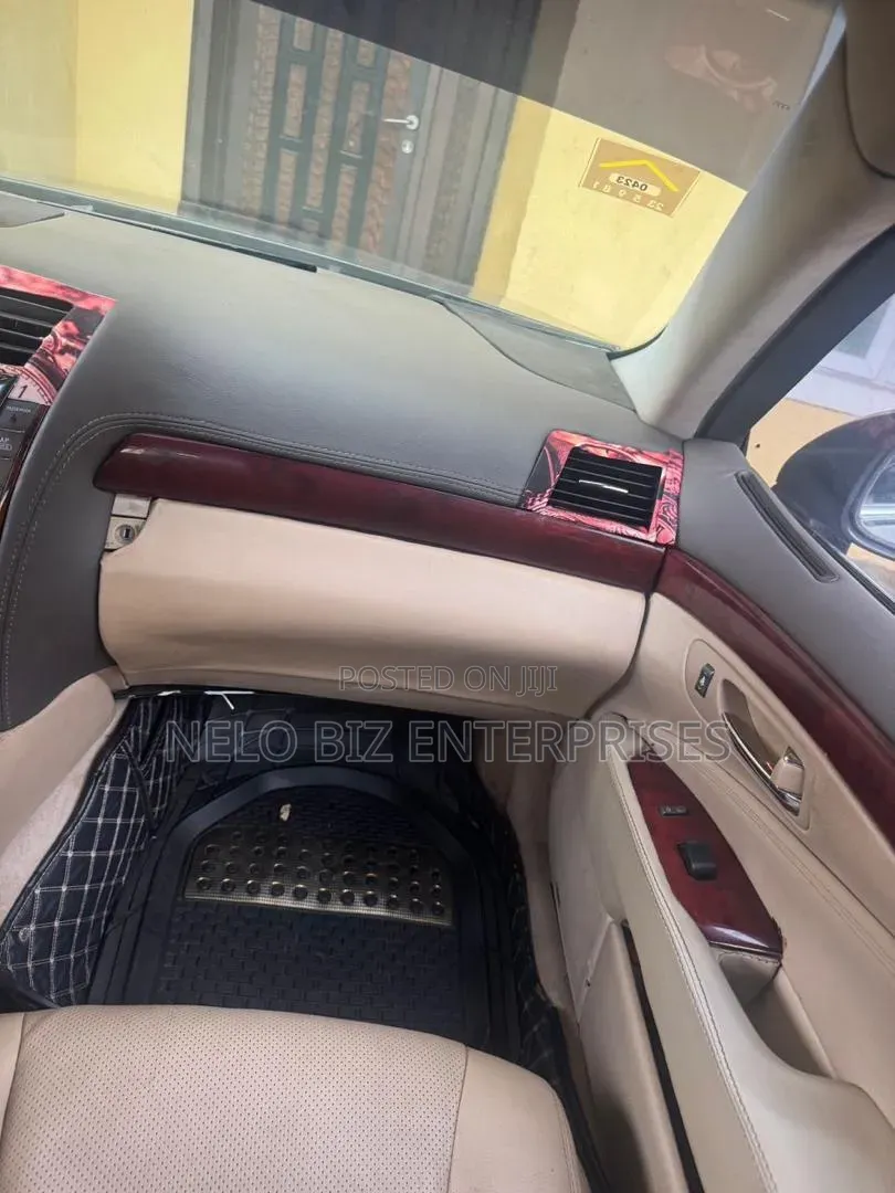Lexus LS 2008 Black