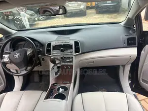 Toyota Venza AWD 2010 Black