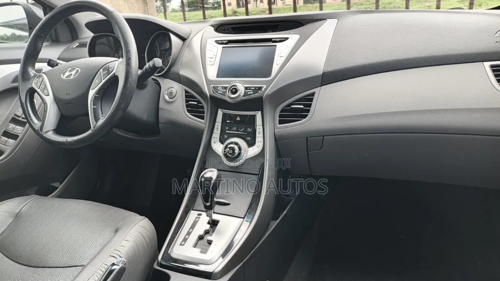 Hyundai Elantra 2012 Gray