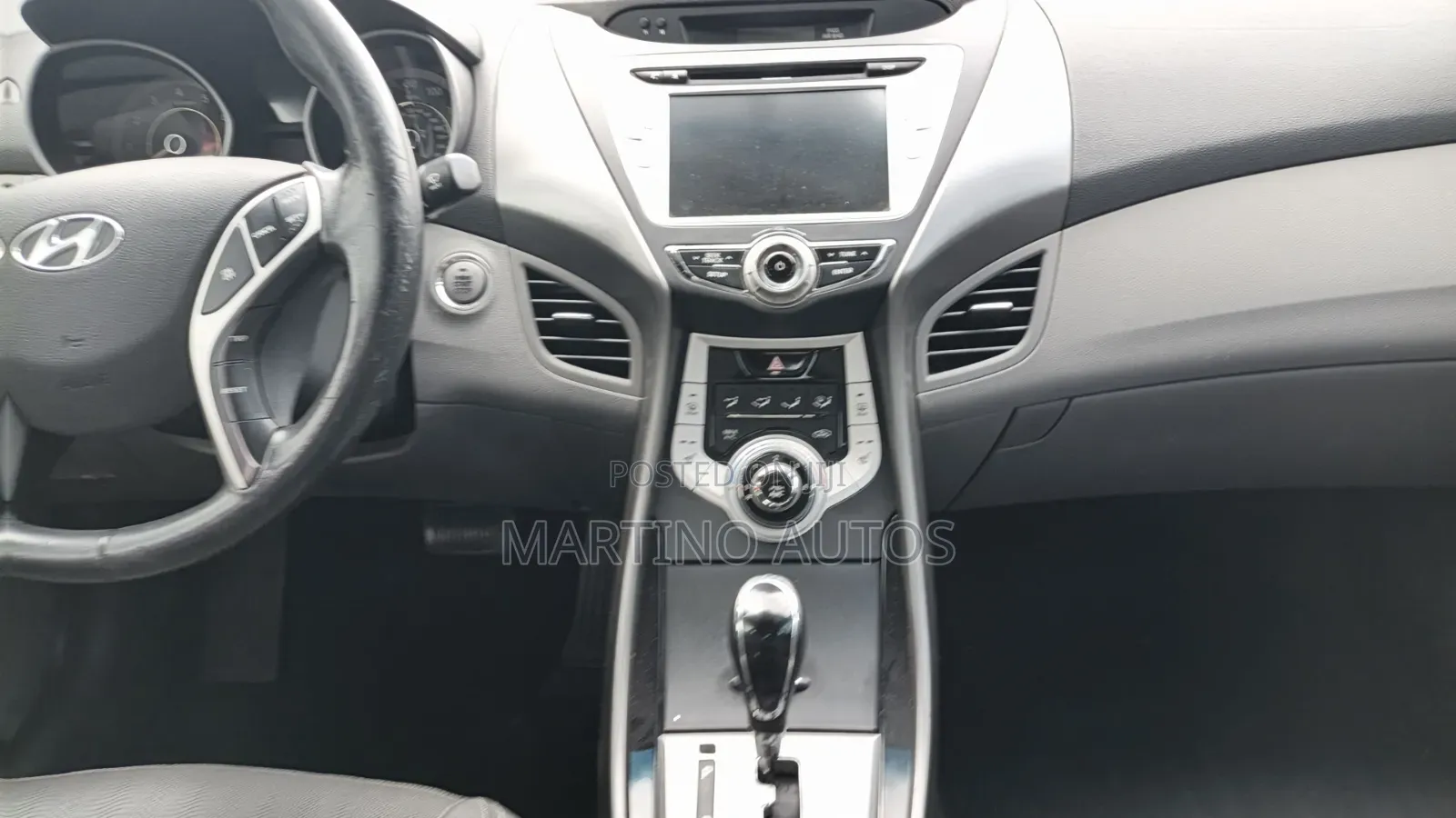 Hyundai Elantra 2012 Gray