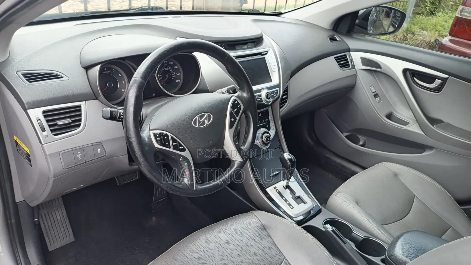 Hyundai Elantra 2012 Gray