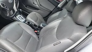 Hyundai Elantra 2012 Gray