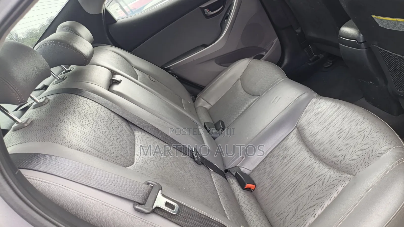 Hyundai Elantra 2012 Gray