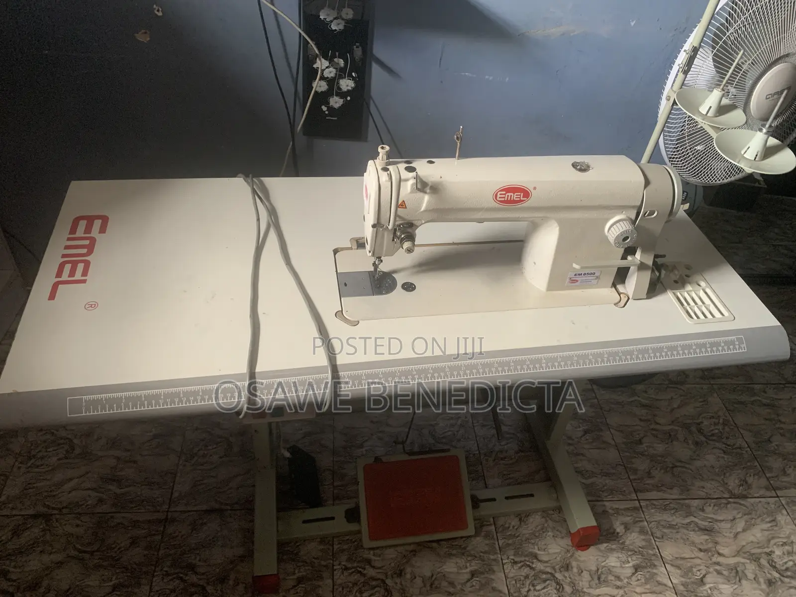 Industrial Sewing Machine