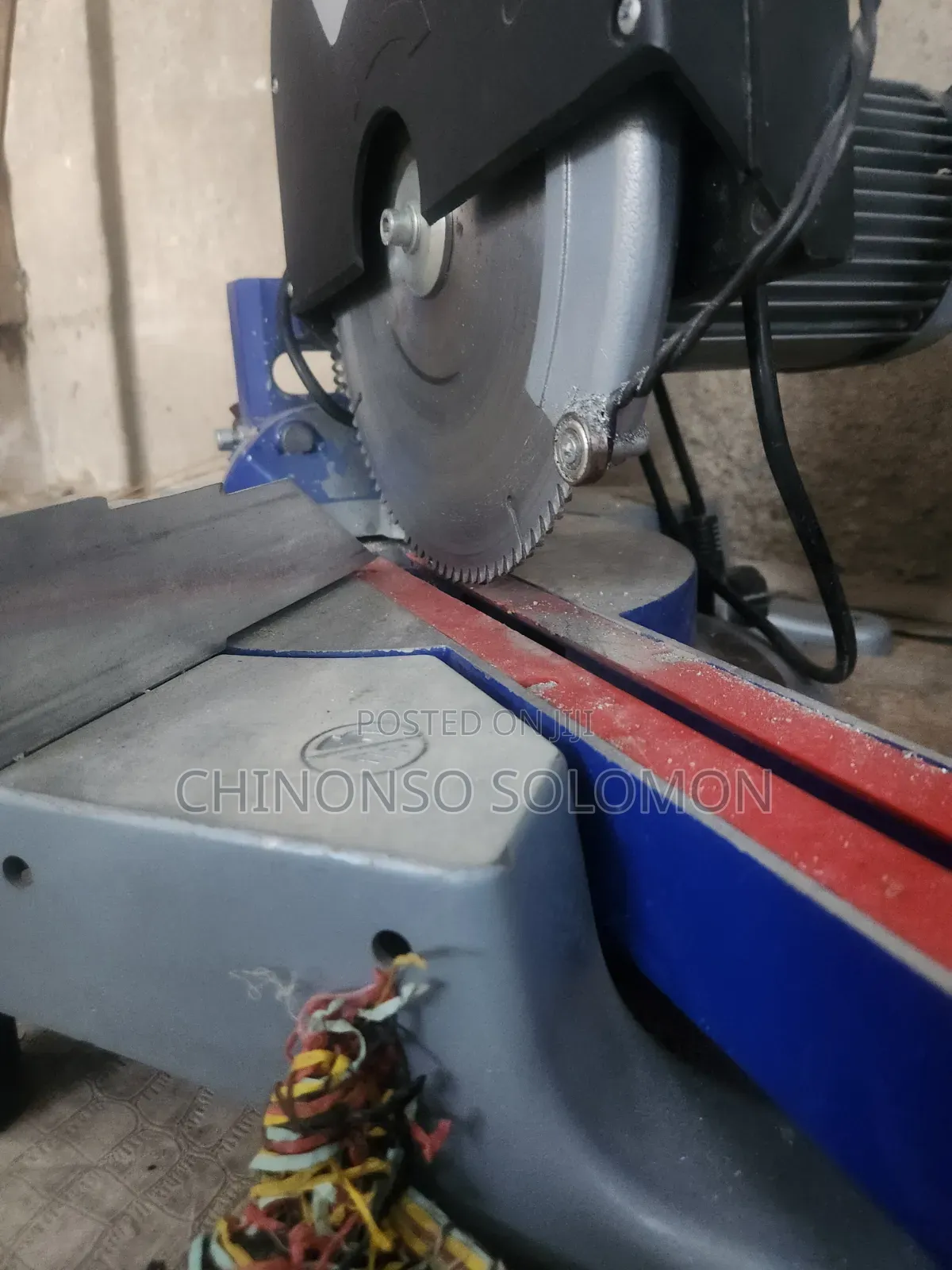 Aluminium Cutting Machine
