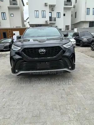 Toyota Highlander Limited AWD 2024 Black