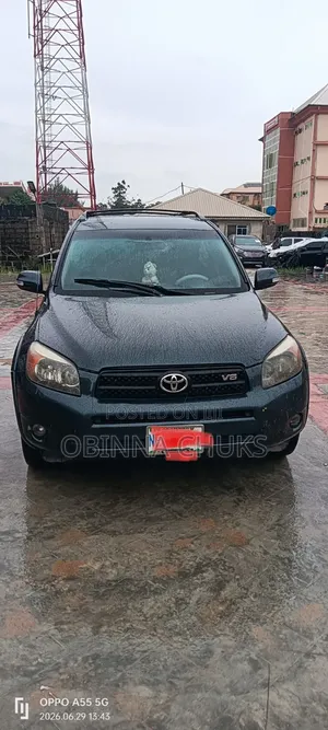 Toyota RAV4 2008 Green