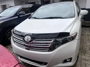 Toyota Venza Limited 2011 Black
