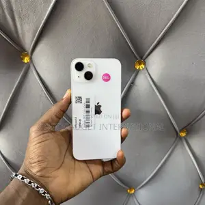 Apple iPhone 13 128 GB White