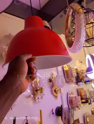 Mexdon Big Pendant Lights Suspended From the Ceiling.